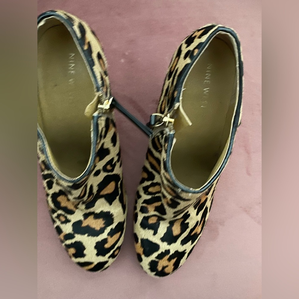 Nine West leopard fur wedges - Picture 2 of 3